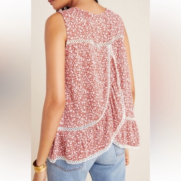 NWT Anthropologie Maeve Floral Lace Ruffle Tank Red White Size M - Picture 2 of 8